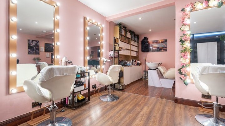 Golden Beauty Salon in  Richmond Hill